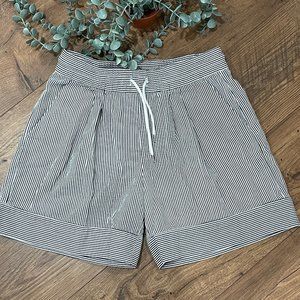 Amour Vert • Anthro Stripe Shorts • 100% Organic Cotton • L